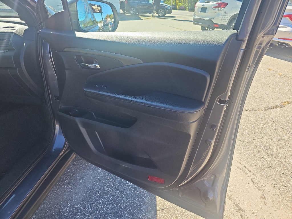 2019 Honda Passport Image 7