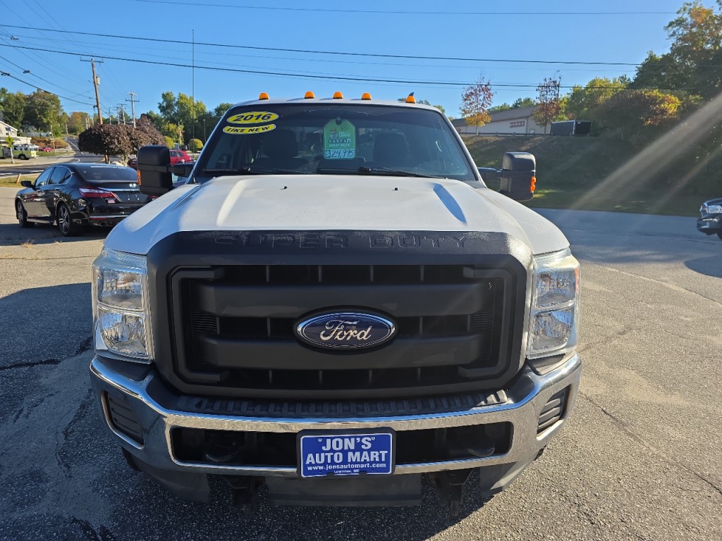 2016 Ford F-350 Image 2