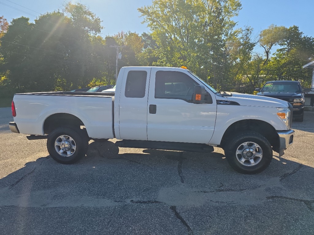 2016 Ford F-350 Image 4
