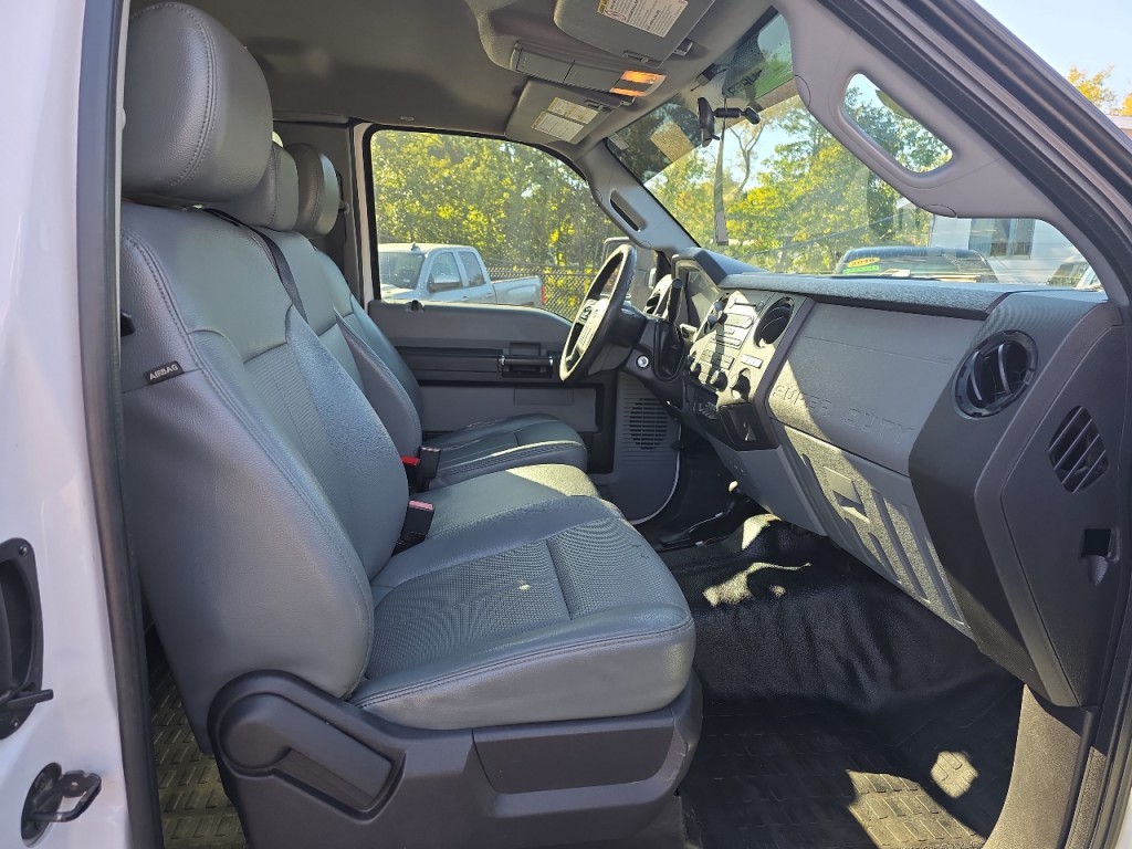 2016 Ford F-350 Image 7