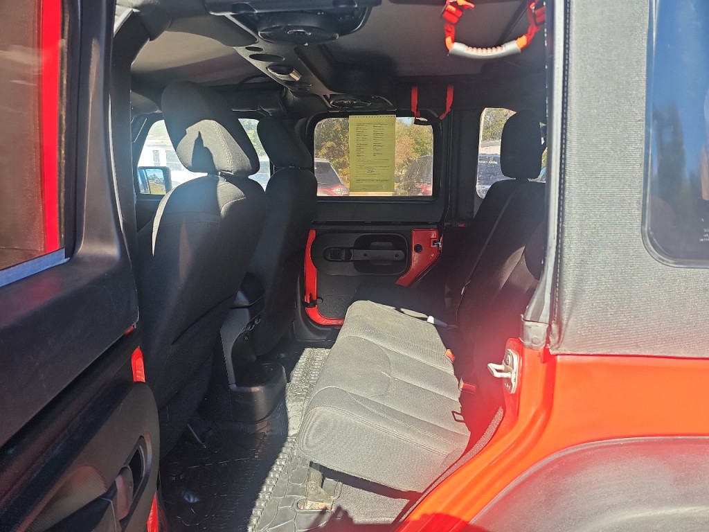 2016 Jeep Wrangler Image 15