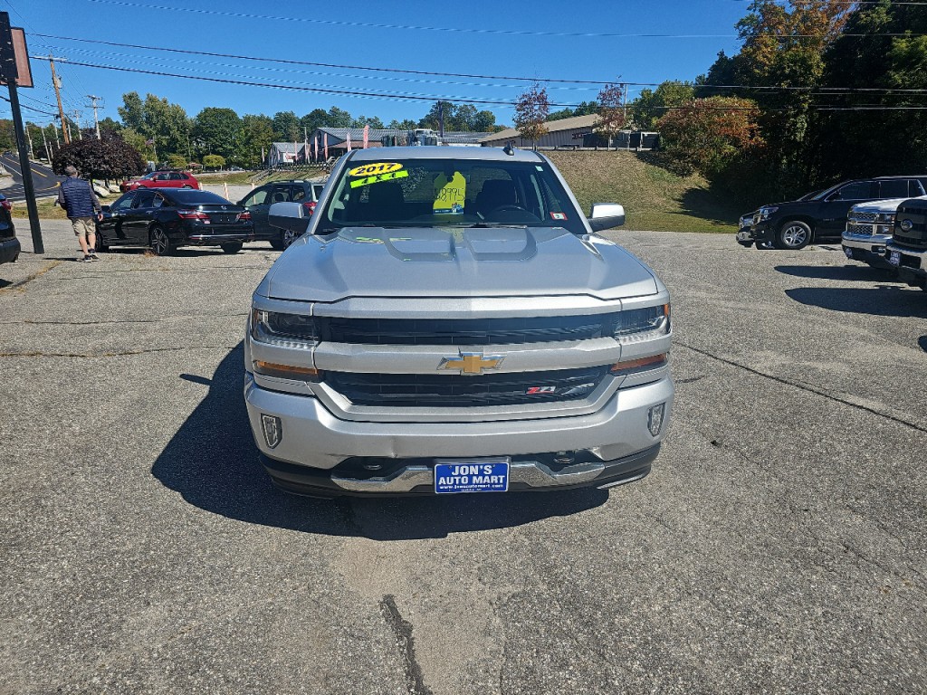 2017 Chevrolet Silverado 1500 Image 2