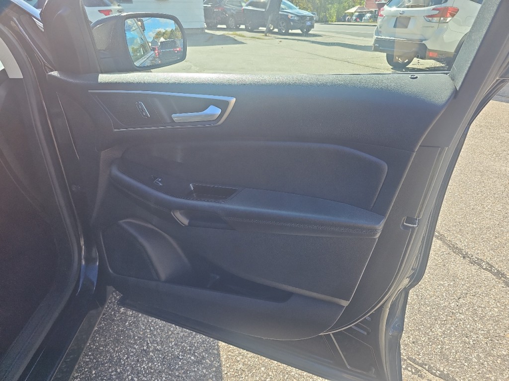 2015 Ford Edge Image 7