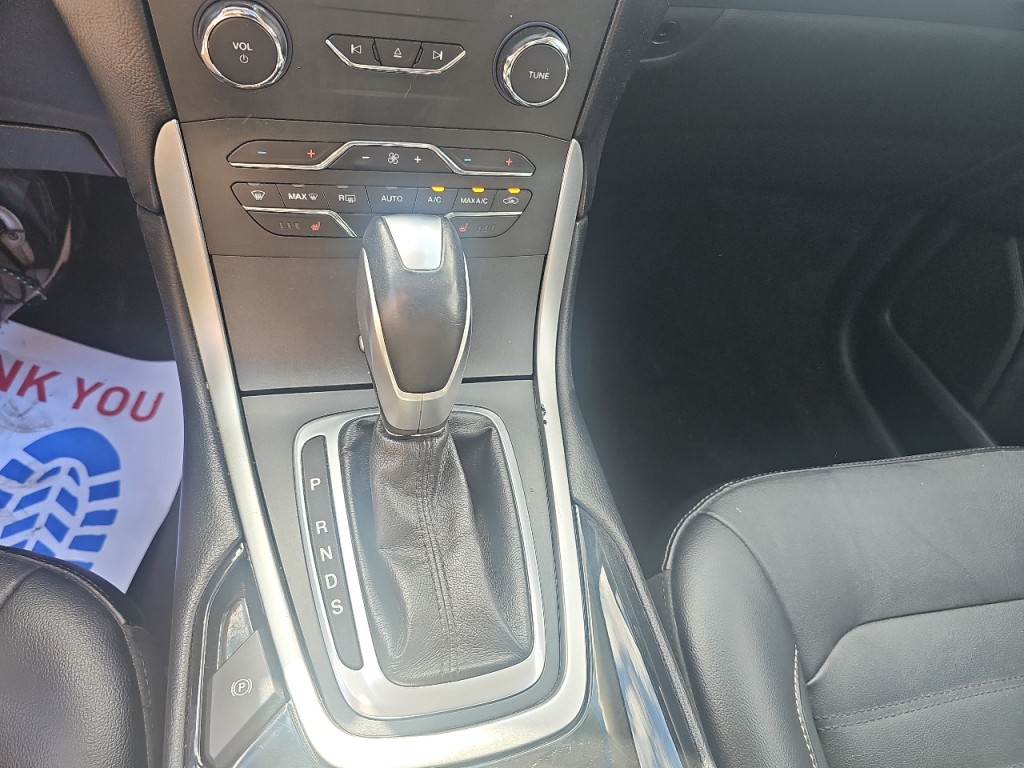 2015 Ford Edge Image 23