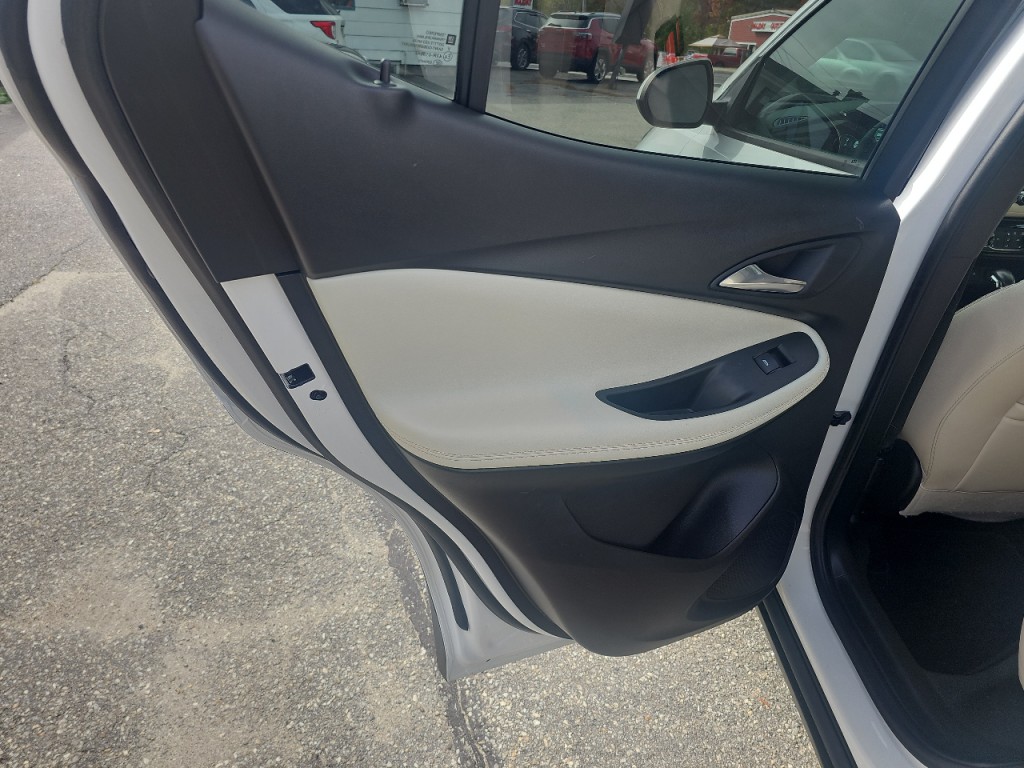 2020 Buick Enclave Image 18