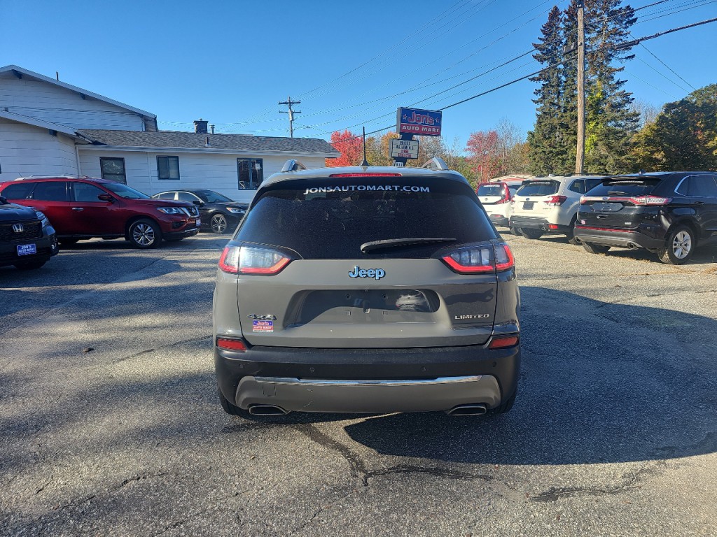 2019 Jeep Cherokee Image 12