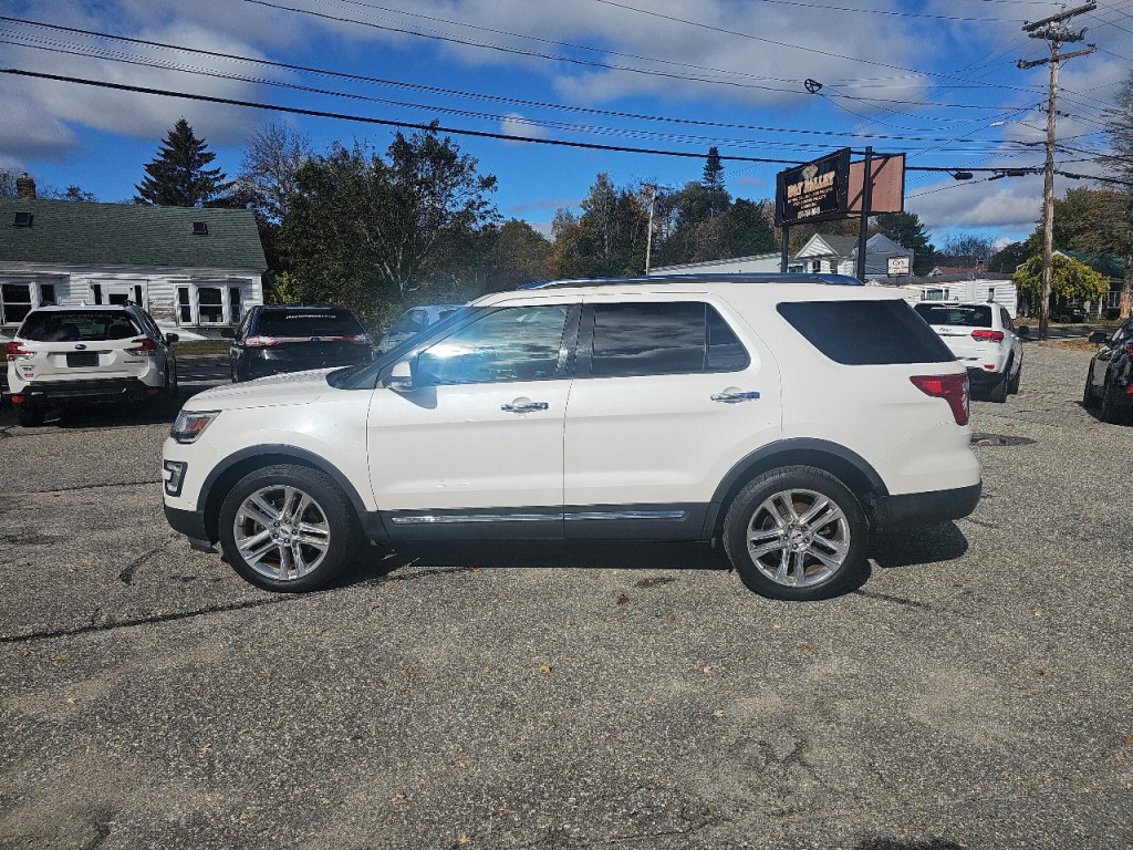 2017 Ford Explorer Image 17