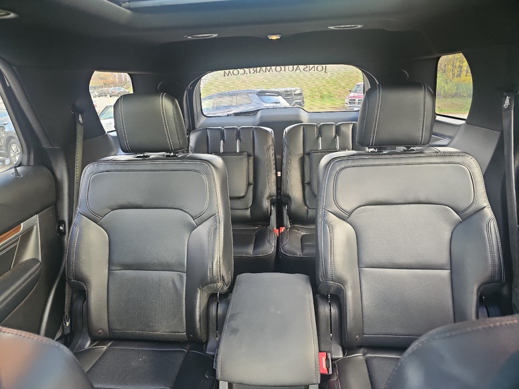 2017 Ford Explorer Image 28