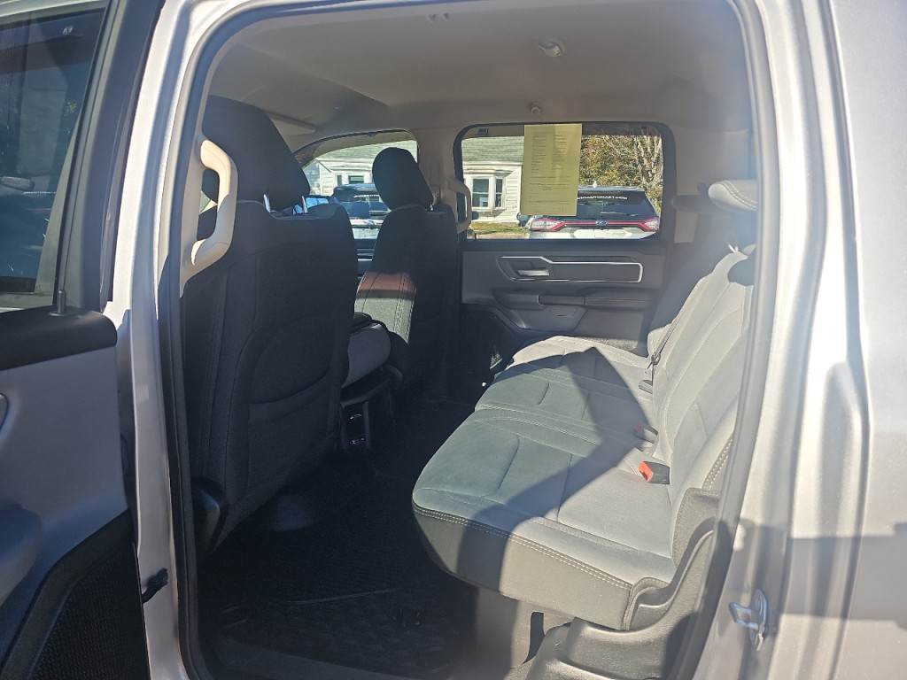 2020 RAM 1500 Image 16