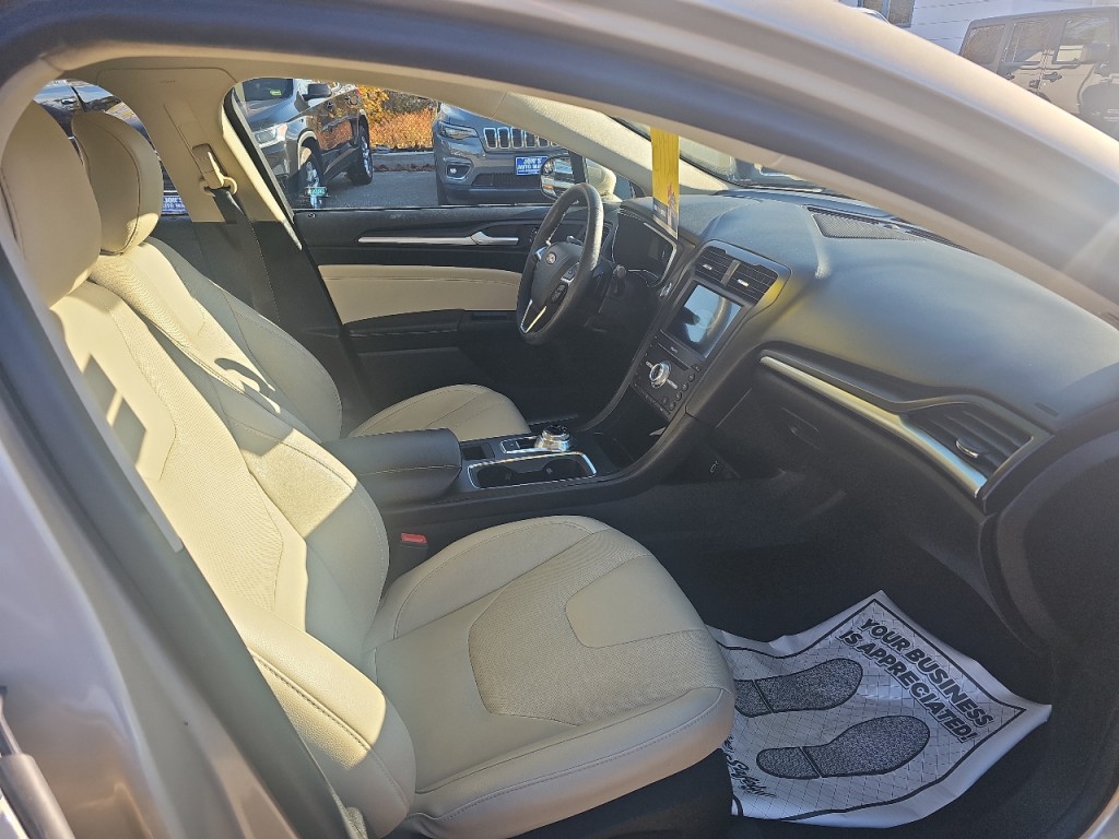 2018 Ford Fusion Image 6