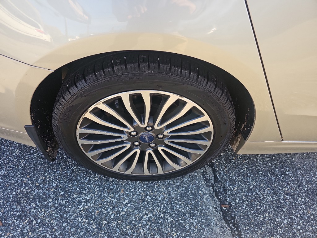 2018 Ford Fusion Image 10