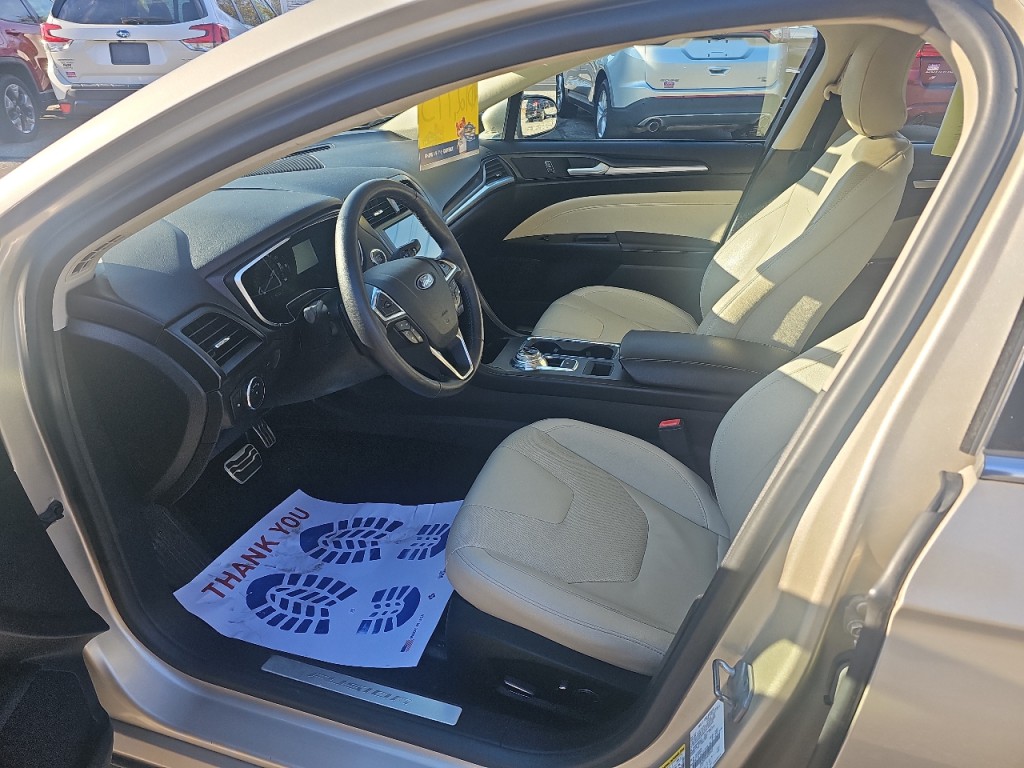 2018 Ford Fusion Image 18