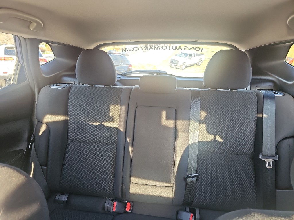 2021 Nissan Rogue Image 23