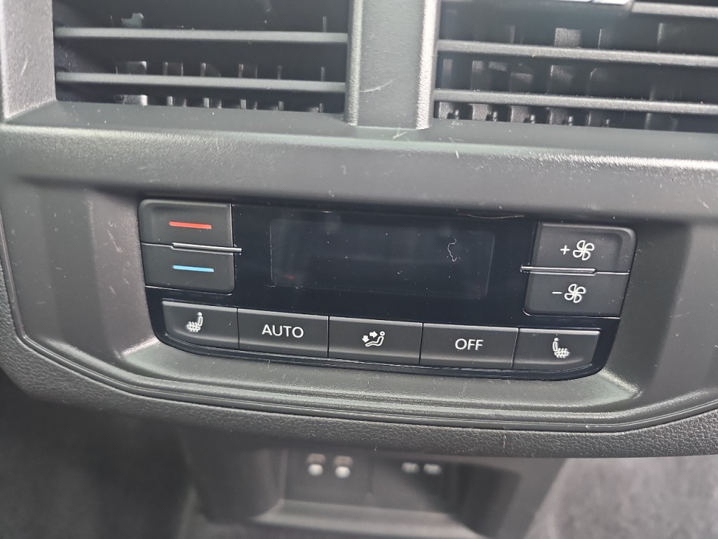 2021 Volkswagen Atlas Image 11