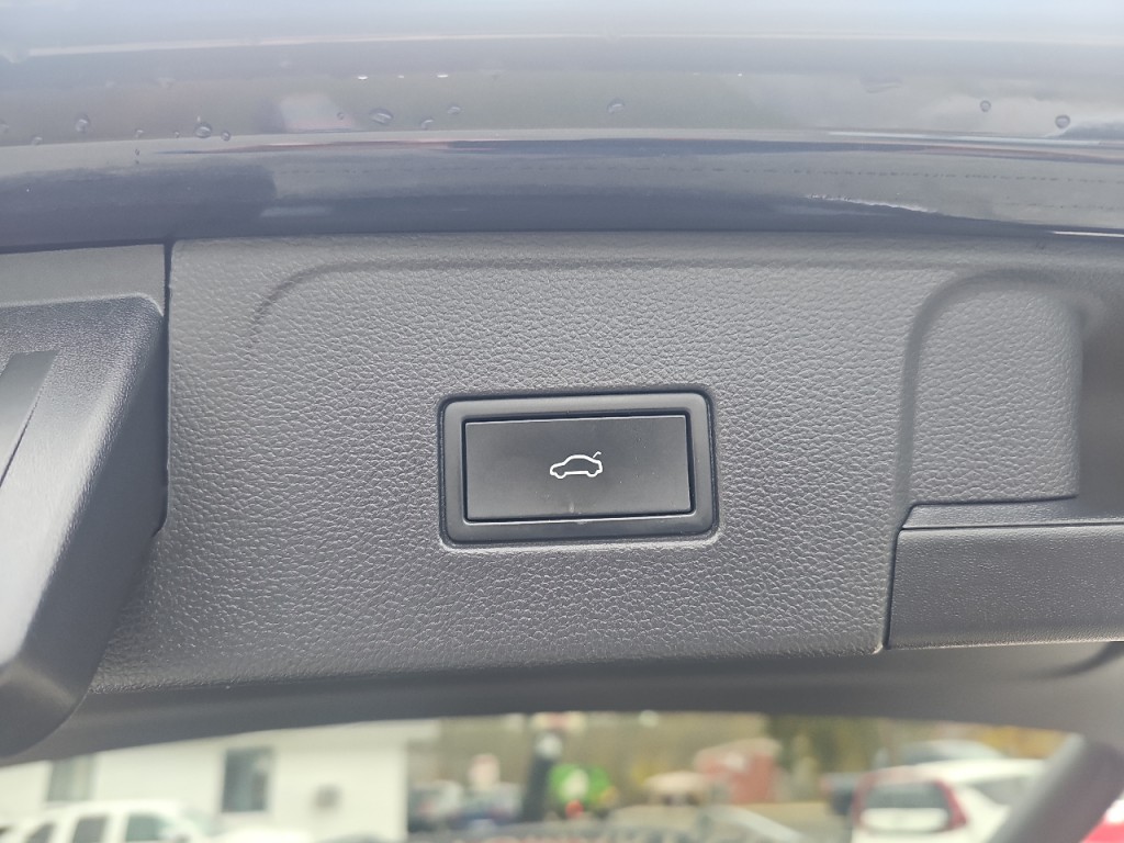 2021 Volkswagen Atlas Image 16