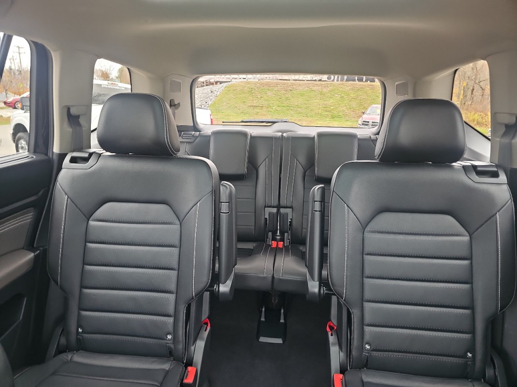2021 Volkswagen Atlas Image 30