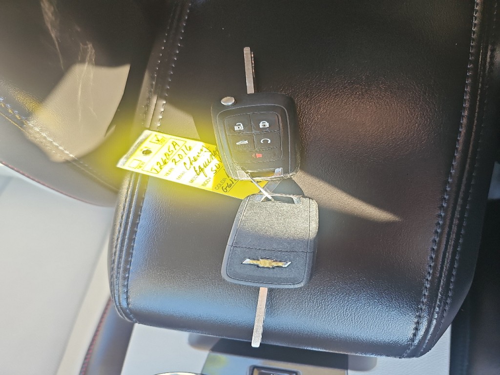 2016 Chevrolet Equinox Image 27