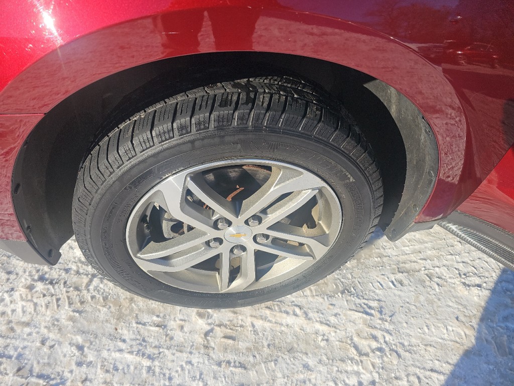 2016 Chevrolet Equinox Image 28