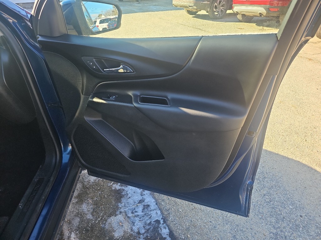 2019 Chevrolet Equinox Image 7