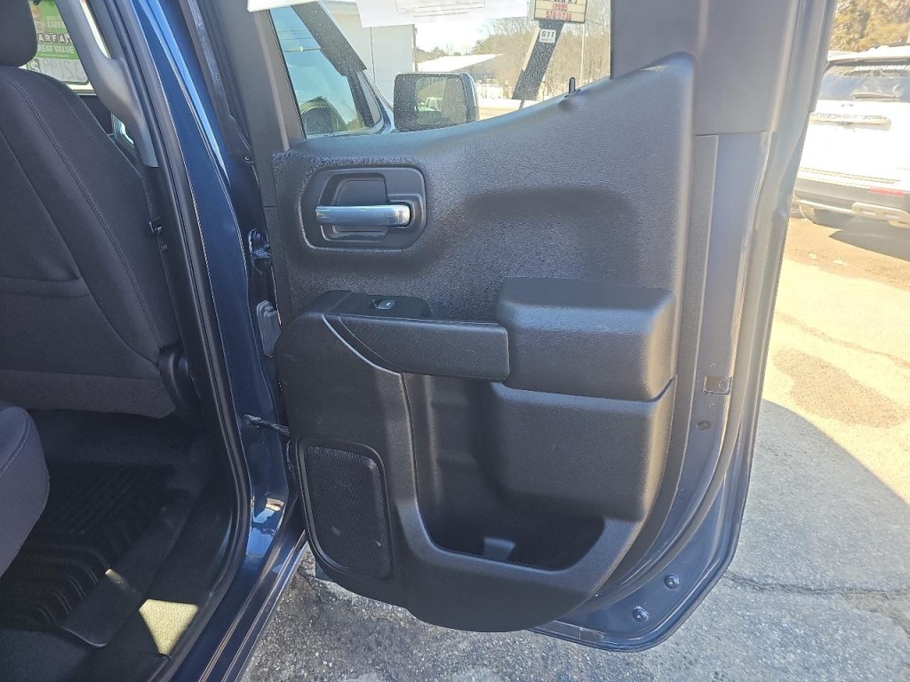 2022 Chevrolet Silverado 1500 Image 9