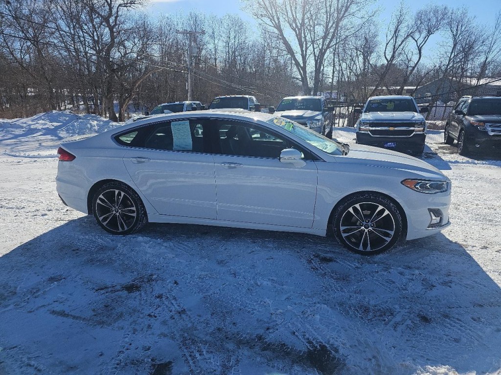 2020 Ford Fusion Image 4