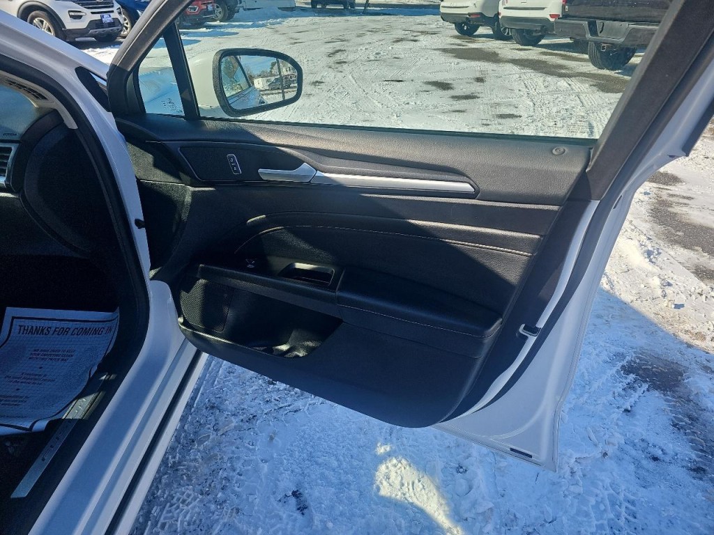 2020 Ford Fusion Image 7