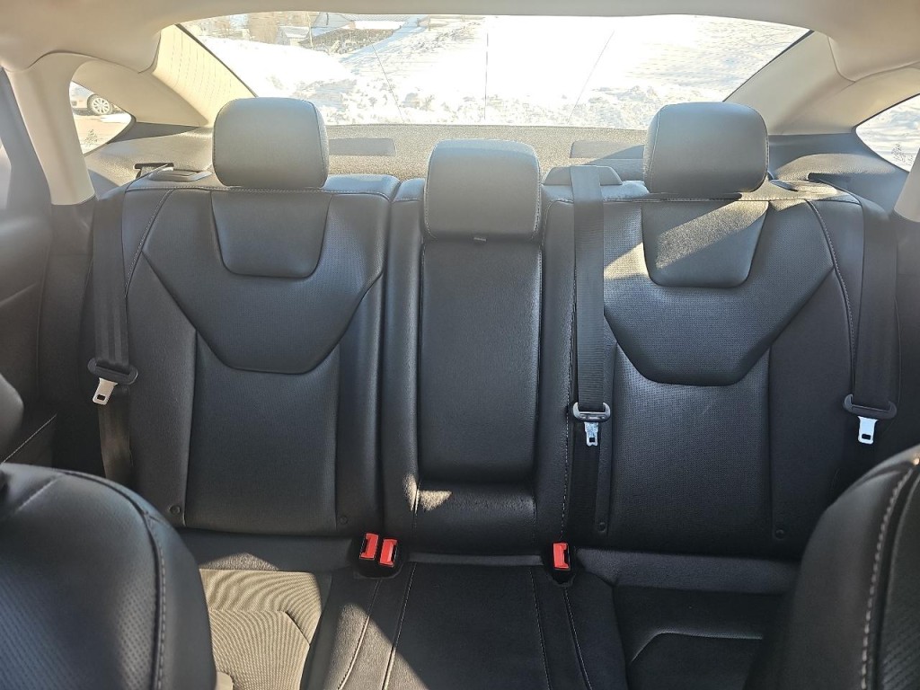 2020 Ford Fusion Image 24