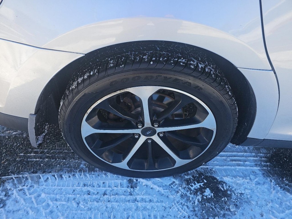 2014 Ford Taurus Image 10