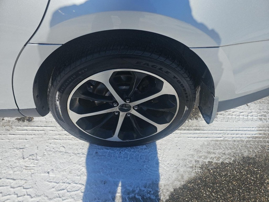 2014 Ford Taurus Image 15