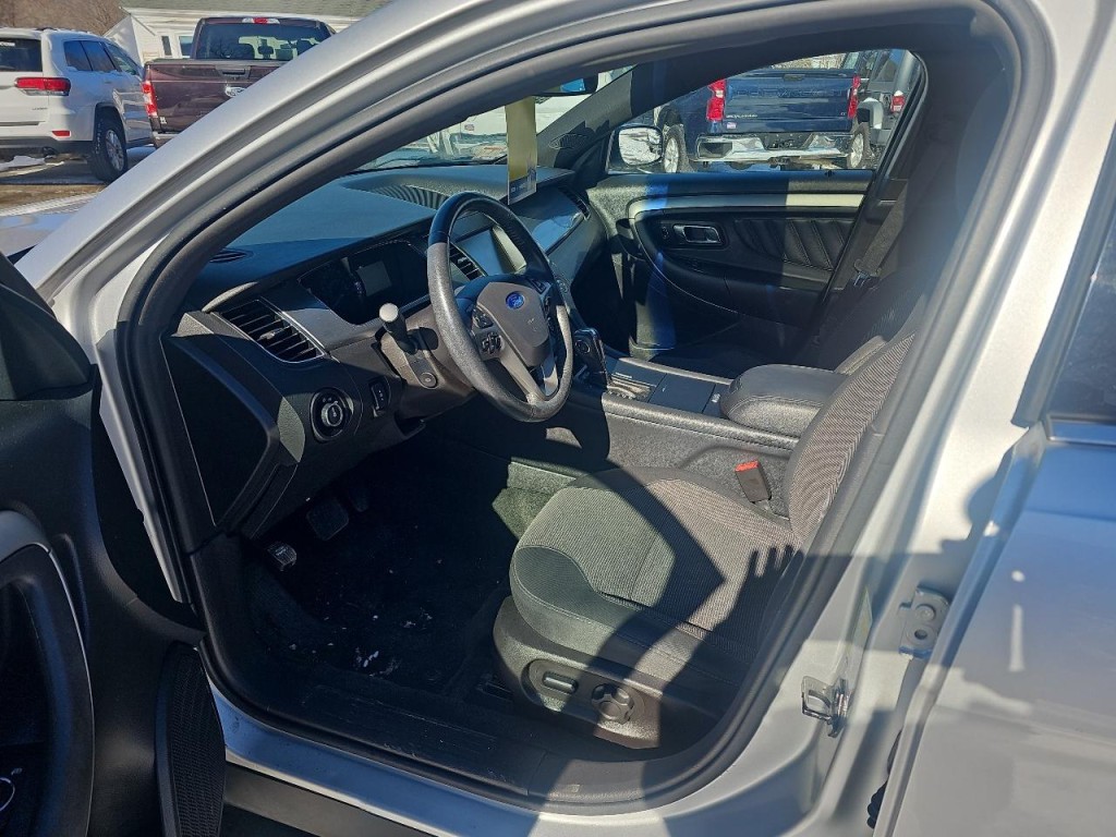 2014 Ford Taurus Image 18