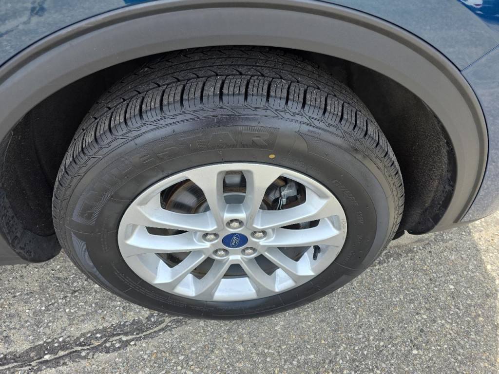 2020 Ford Escape Image 5