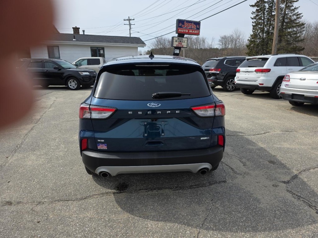 2020 Ford Escape Image 11
