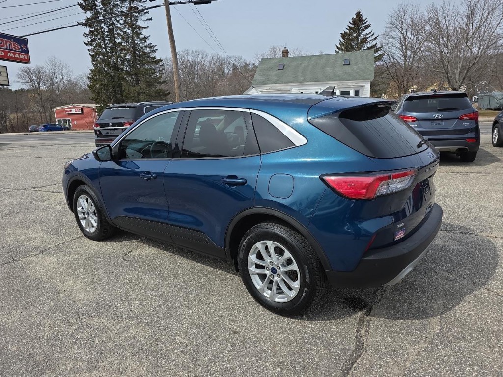 2020 Ford Escape Image 12