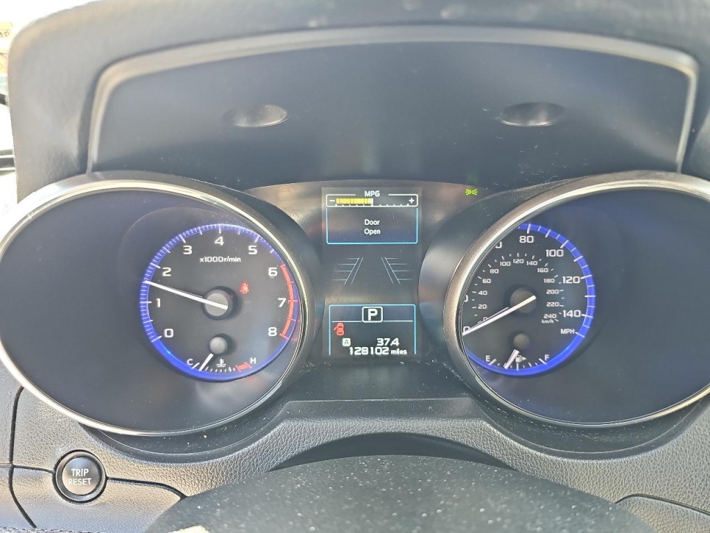2017 Subaru Legacy Image 22