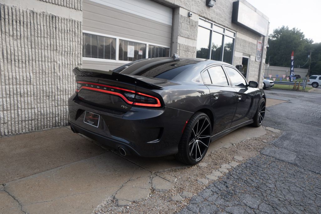2021 Dodge Charger Image 3