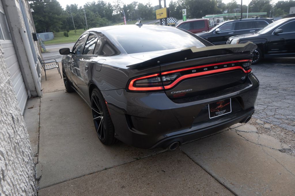 2021 Dodge Charger Image 5
