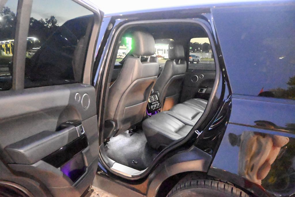 2016 Land Rover Range Rover Image 9