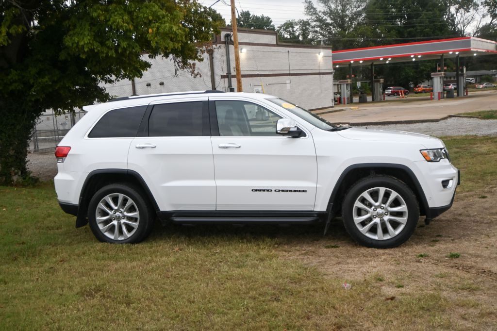 2017 Jeep Grand Cherokee Image 1