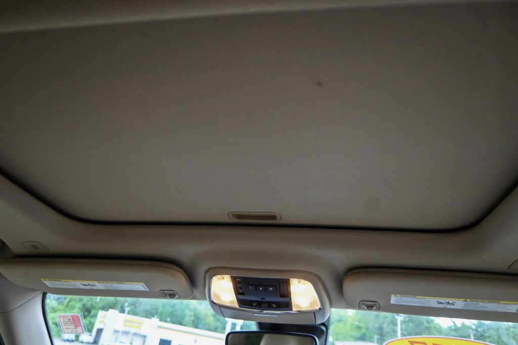 2017 Jeep Grand Cherokee Image 12