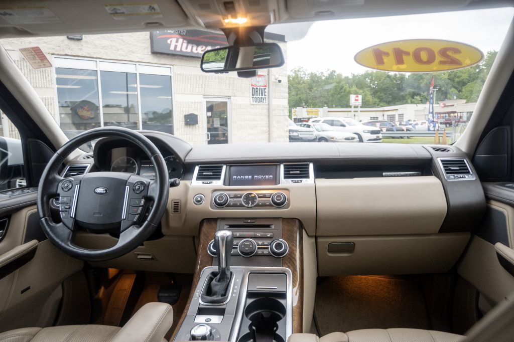 2016 Land Rover Range Rover Image 9