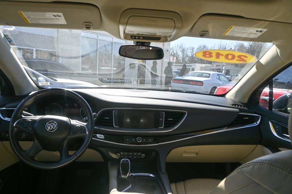 2018 Buick Enclave Image 6