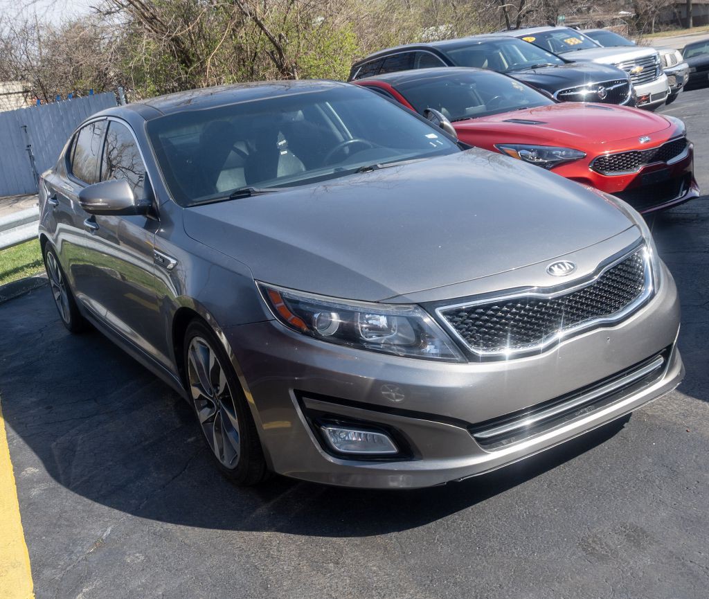 2015 Kia Optima Image 1