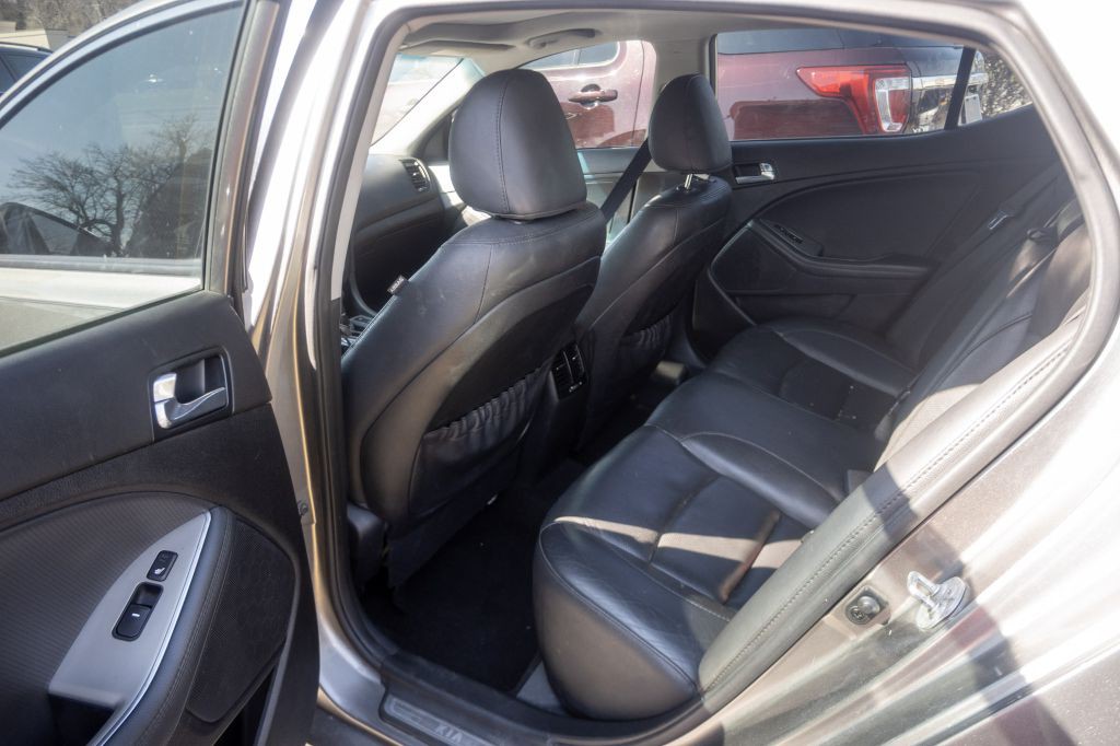 2015 Kia Optima Image 11