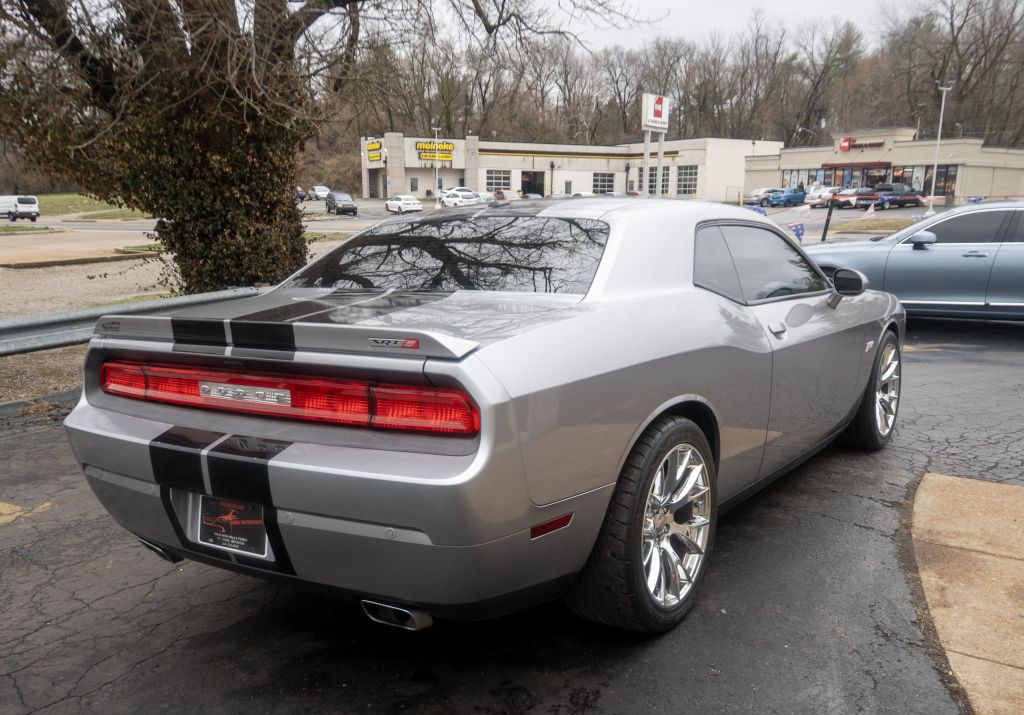 2013 Dodge Challenger Image 7