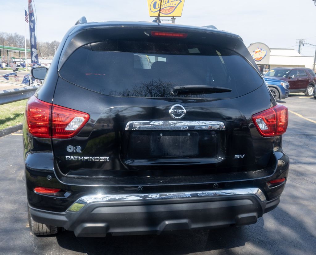 2018 Nissan Pathfinder Image 4