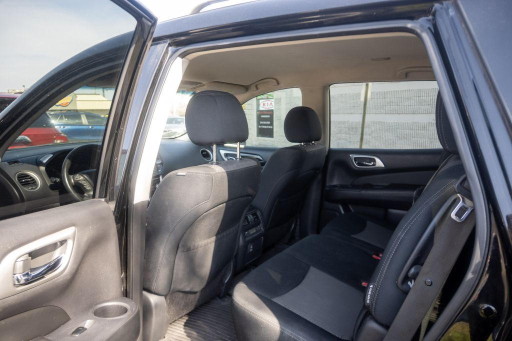 2018 Nissan Pathfinder Image 10