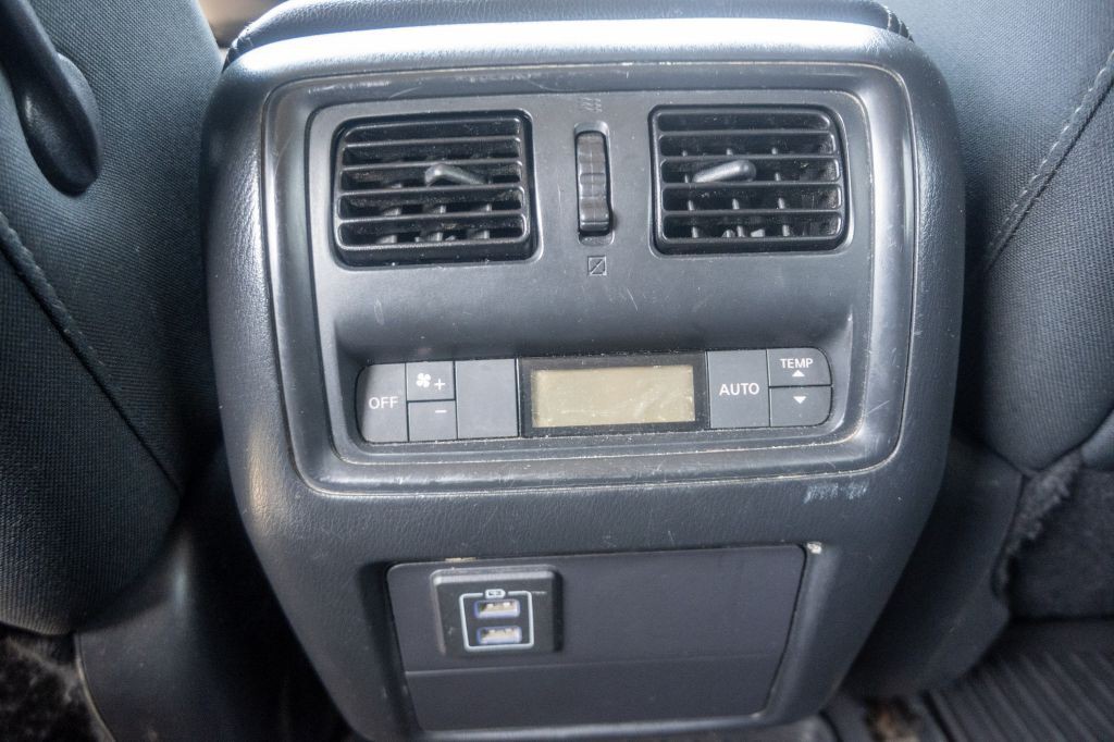 2018 Nissan Pathfinder Image 11