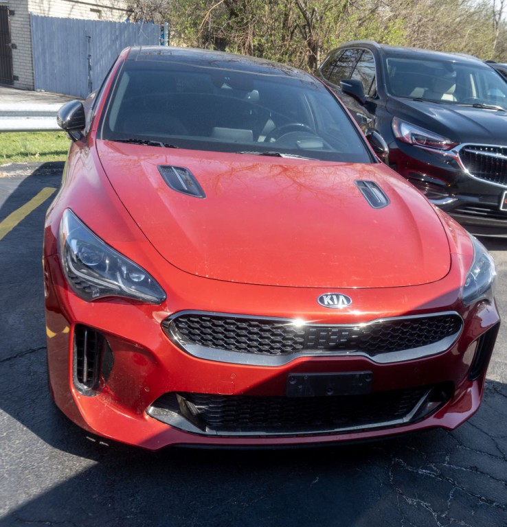 2018 Kia Stinger Image 2