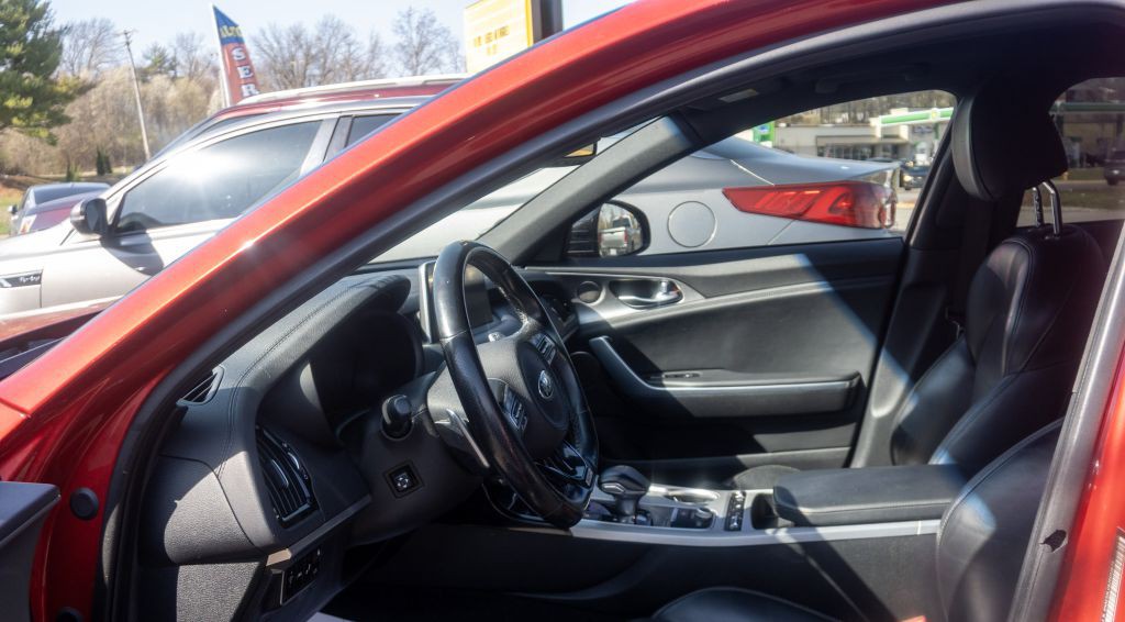 2018 Kia Stinger Image 13