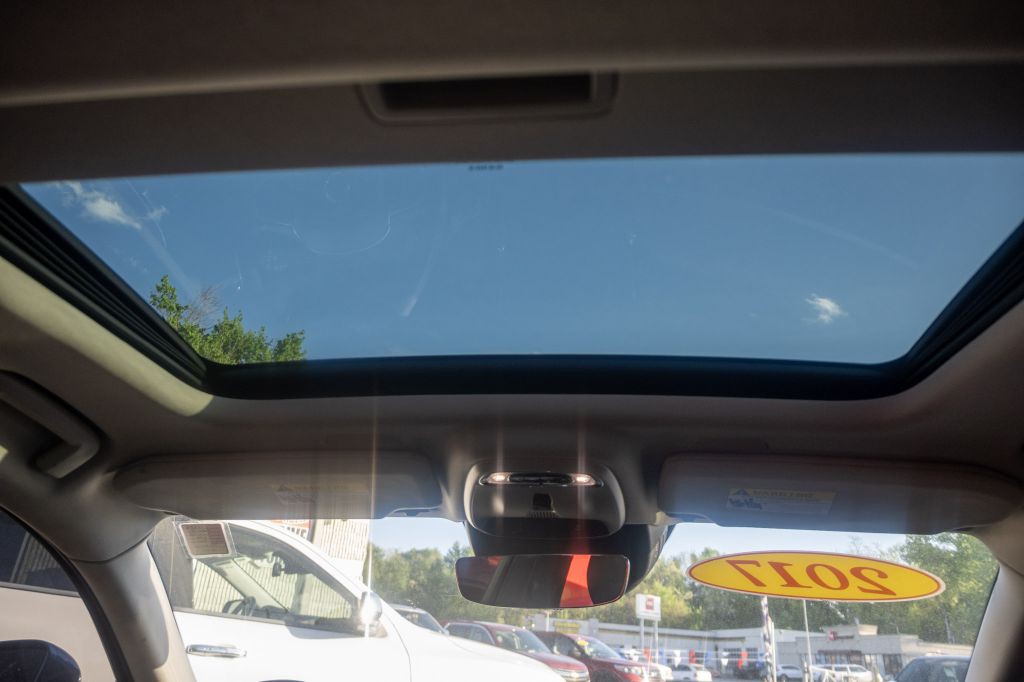 2016 Volvo XC90 Image 13